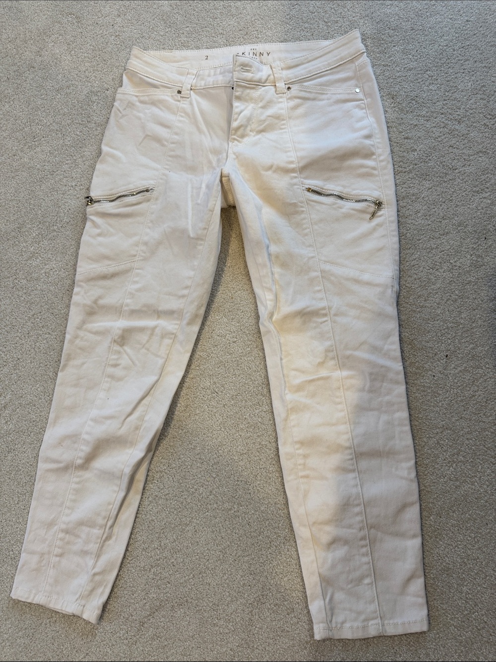 WHBM Skinny crop size 2 White Zip Pocket Jeans